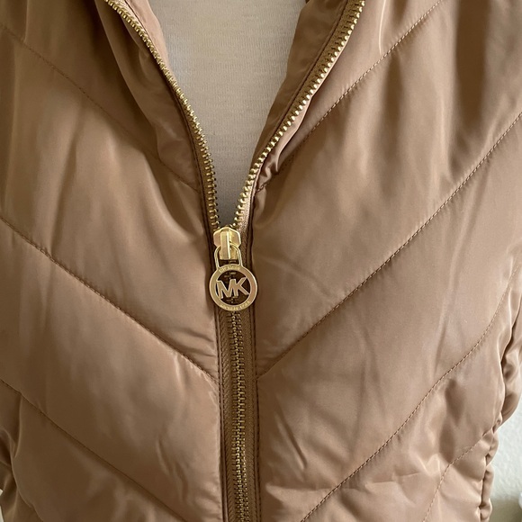 Michael Kors Tan Puffer Vest - Picture 3 of 6